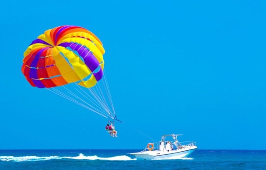 Volo in Paracadute Ascensionale a Sharm el-Sheikh (Parasailing)