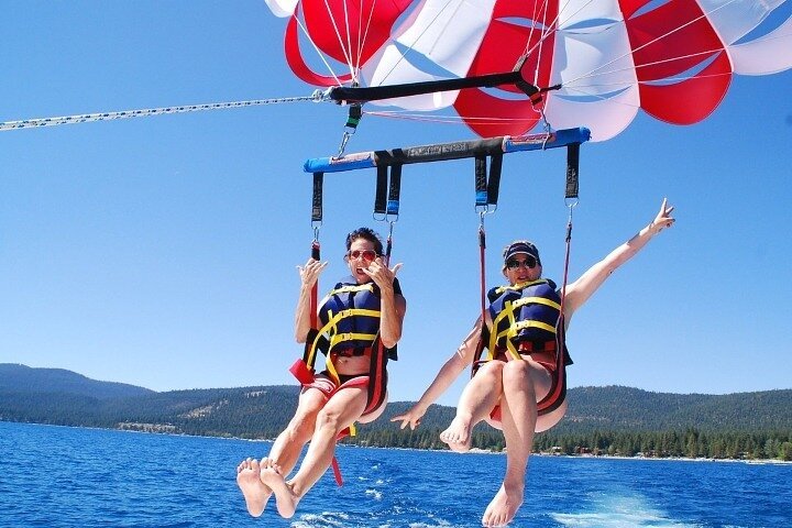 Volo in Paracadute Ascensionale a Sharm el-Sheikh (Parasailing)