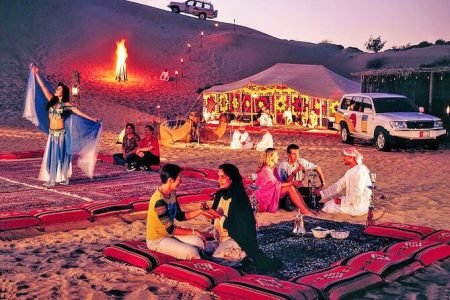Cena Beduina nel Deserto con Spettacolo e Osservazione delle Stelle (Bedouin Dinner & Star Gazing)