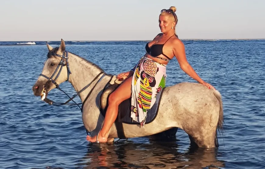 Esperienza di equitazione sulla spiaggia