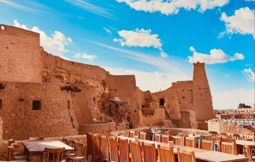 Tour di 2 giorni nel deserto bianco e nero