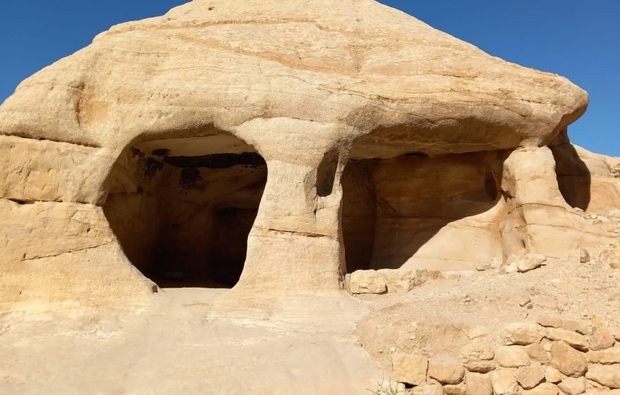 Escursione a Petra in Giordania da Sharm el-Sheikh (In Traghetto o Aereo)