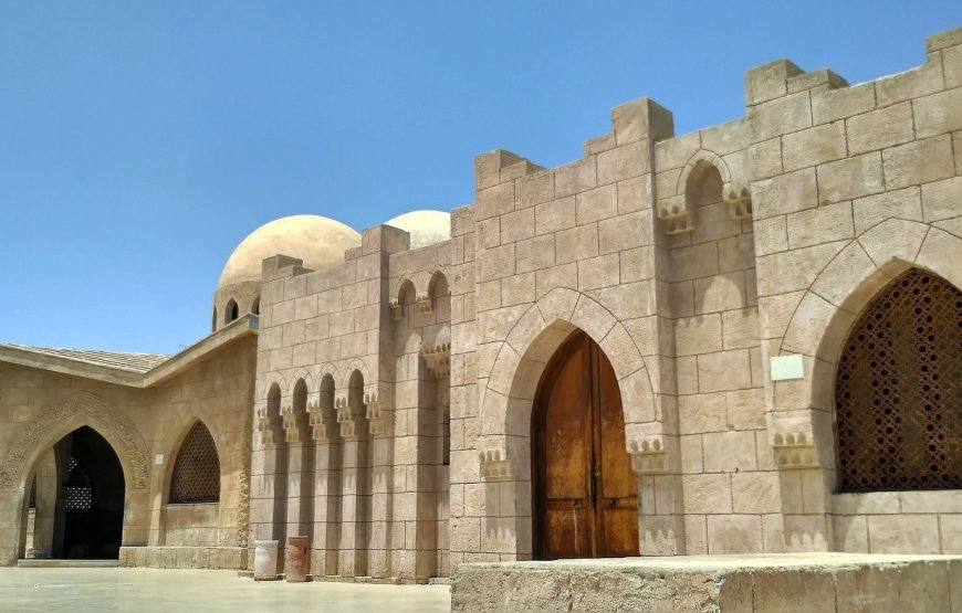 Tour del Quartiere El-Nour e Visita alla Moschea Al-Mustafa