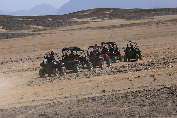 Avventura in Moto Quaddromoto (Quad) nel Deserto all’Alba (Sunrise Quad Safari)