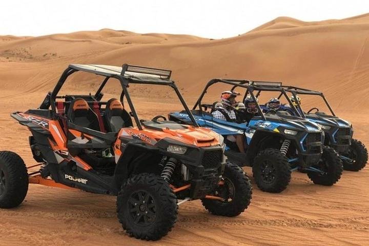 Avventura in Buggy 4×4 nel Deserto al Tramonto (Sunset Buggy Safari)