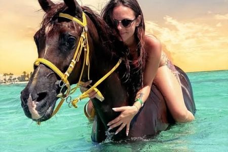 Esperienza di equitazione sulla spiaggia