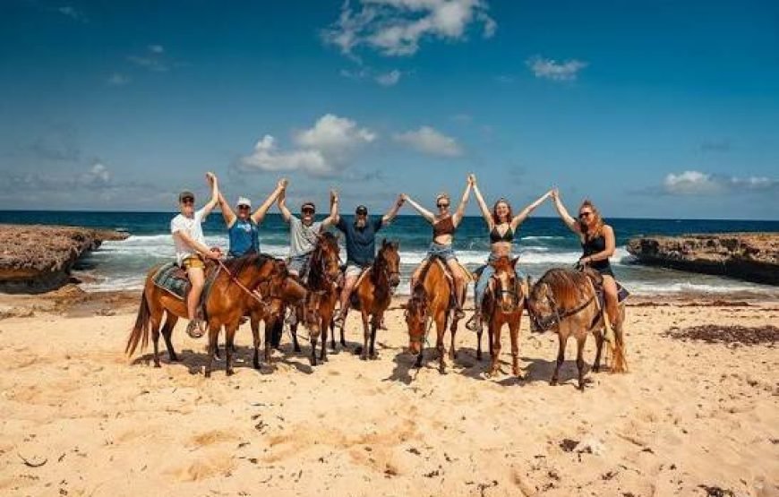 Esperienza di equitazione sulla spiaggia