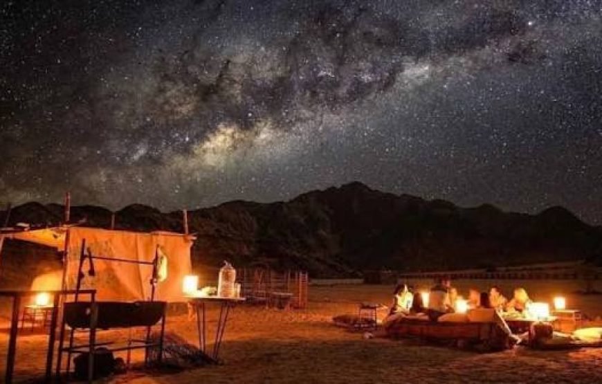 Cena Beduina nel Deserto con Spettacolo e Osservazione delle Stelle (Bedouin Dinner & Star Gazing)