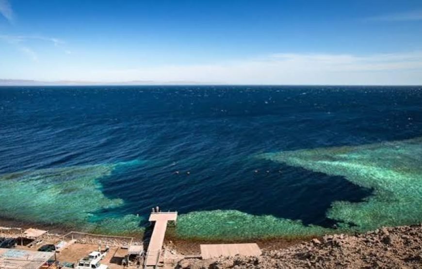 Escursione al Blue Hole di Dahab da Sharm el-Sheikh (Dahab & Blue Hole Snorkeling)