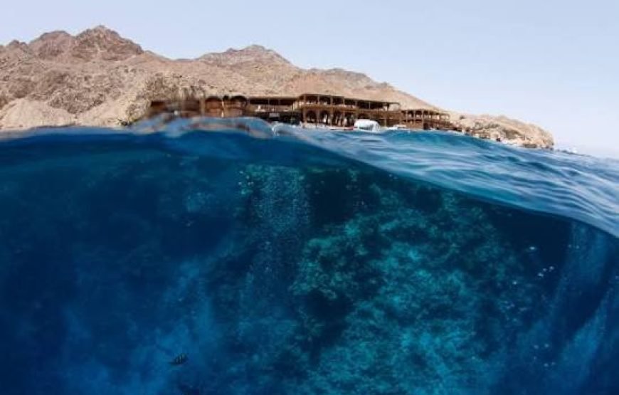Passeggiata lungo la costa a Blue Hole e Dahab: un’esperienza indimenticabile.